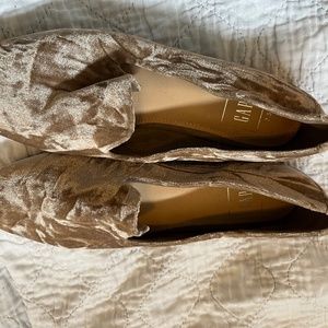 Gap Crushed Velvet Flats, Gold